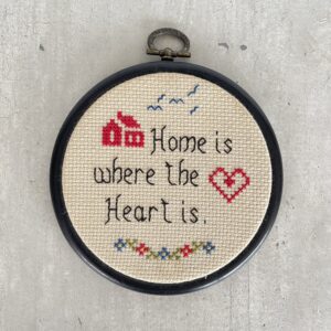 Vintage borduurwerkschilderijtje