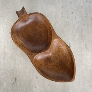 Vintage houten schaal met hart