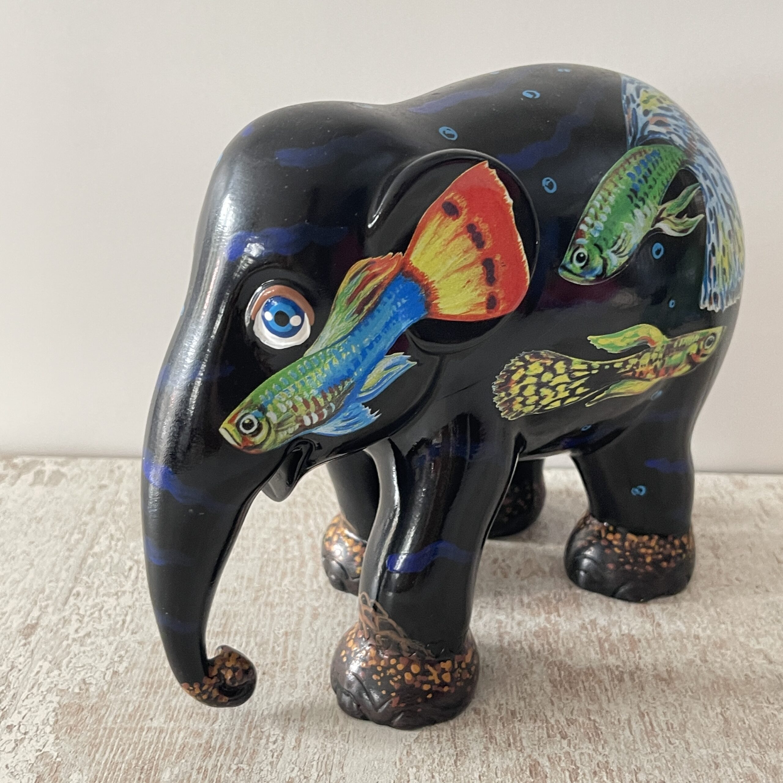 Elephant Parade olifant 'peacock fish'