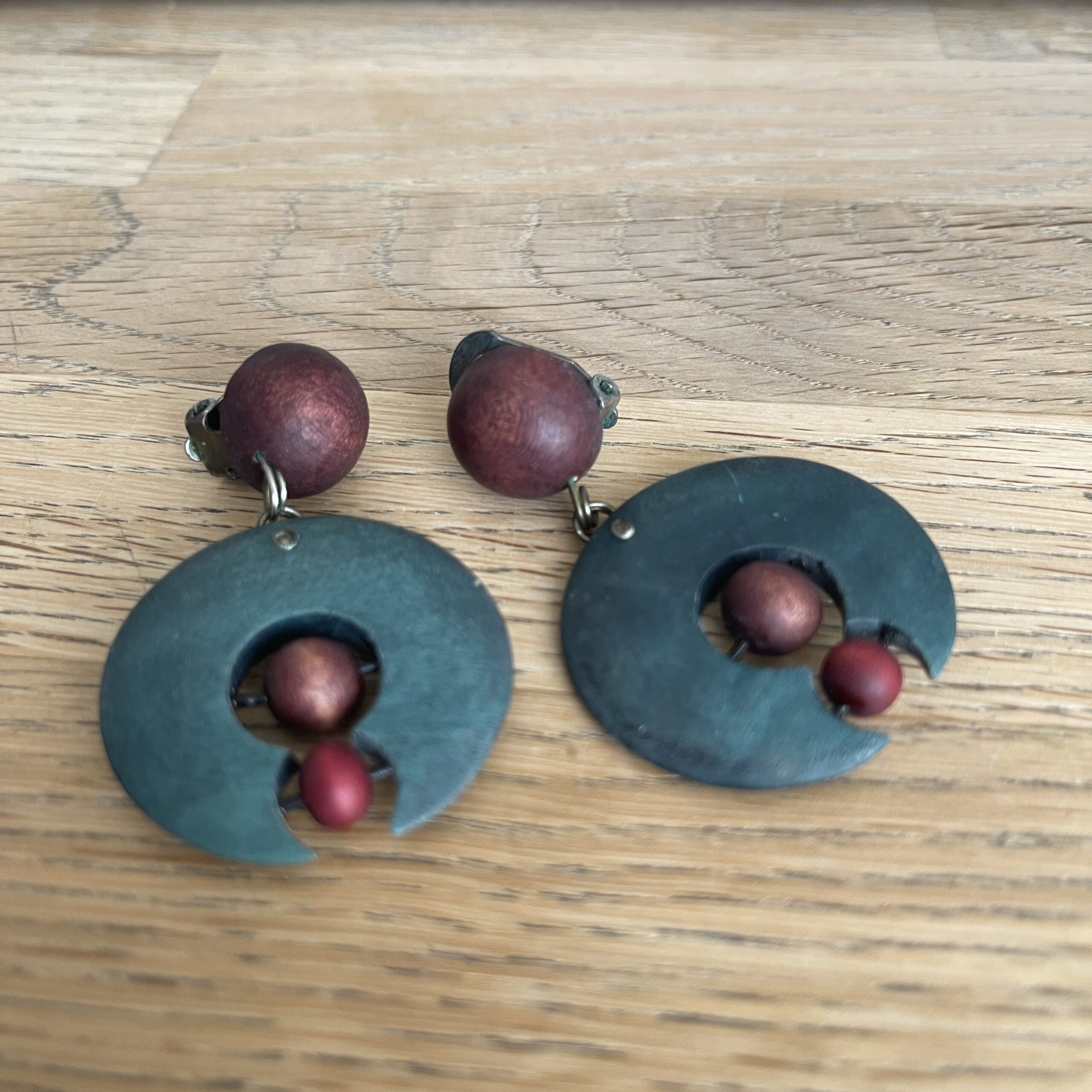 Vintage oorbellen Blueberry - Afbeelding 3