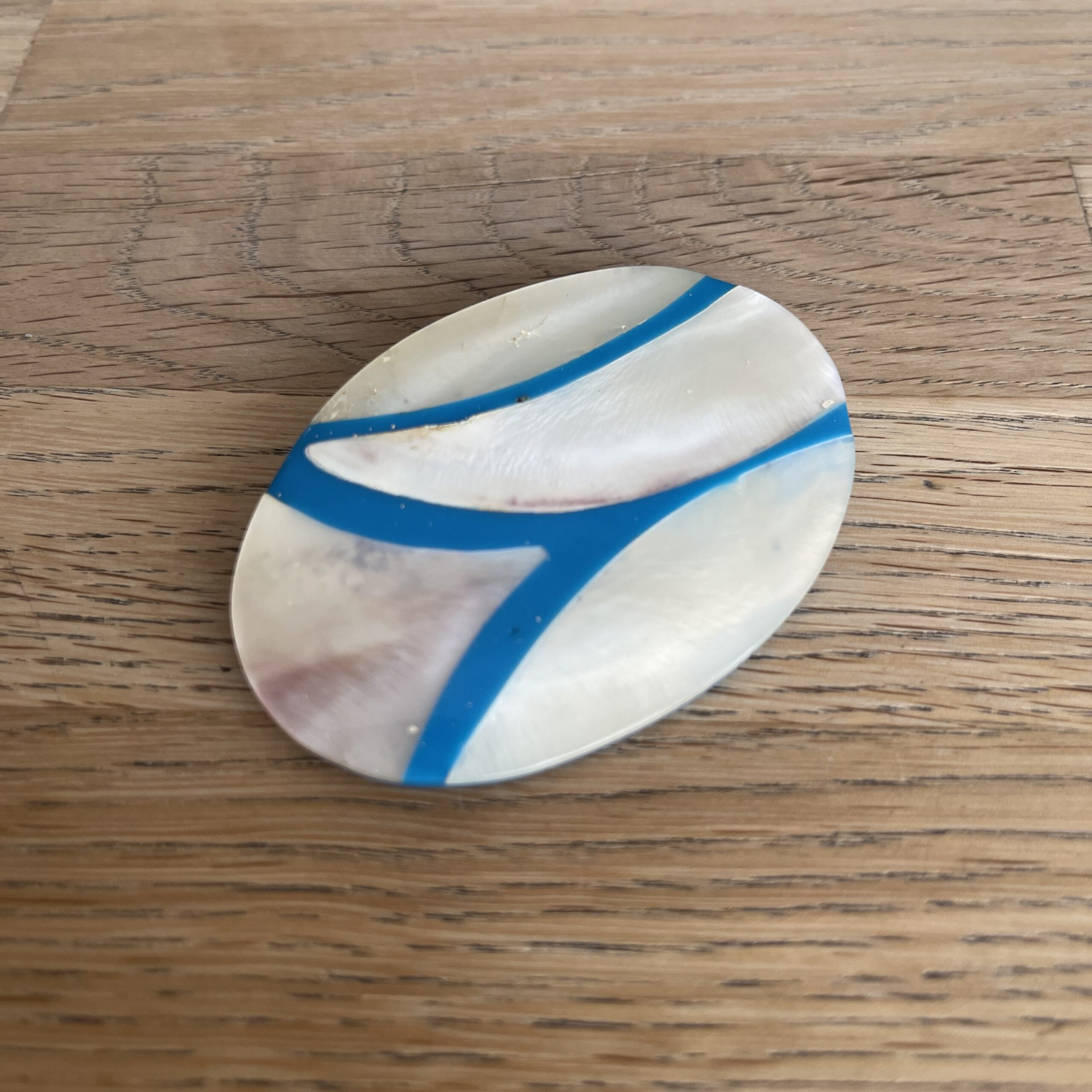Vintage broche parelmoer